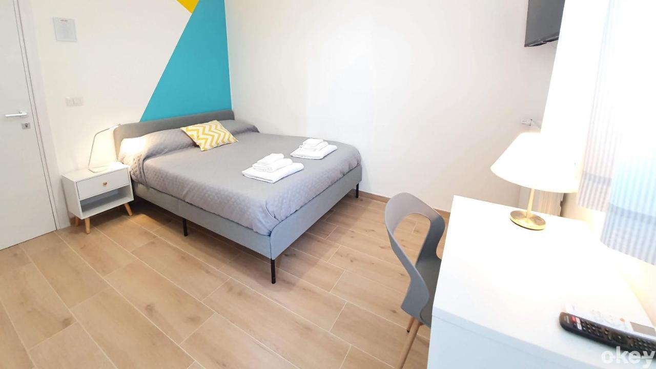 Blue Sky Rooftop Rooms - Bari Policlinico Exterior photo